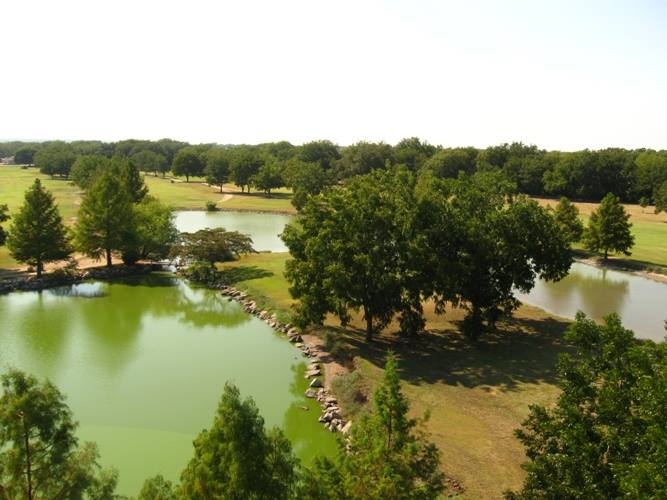 Aerial view of the course 